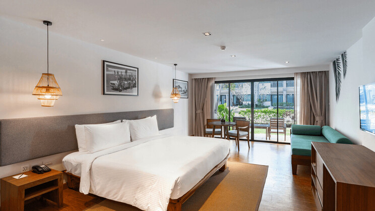 Deluxe Garden Balcony